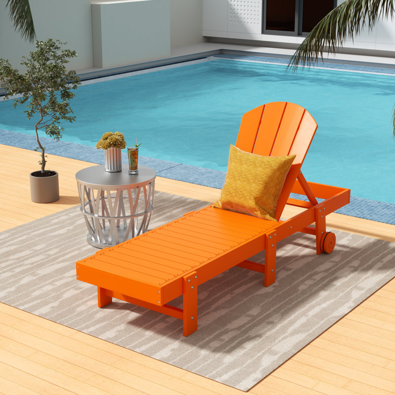 Méridienne inclinable en polyuréthane longue de 77,6 po Laguna, Orange
