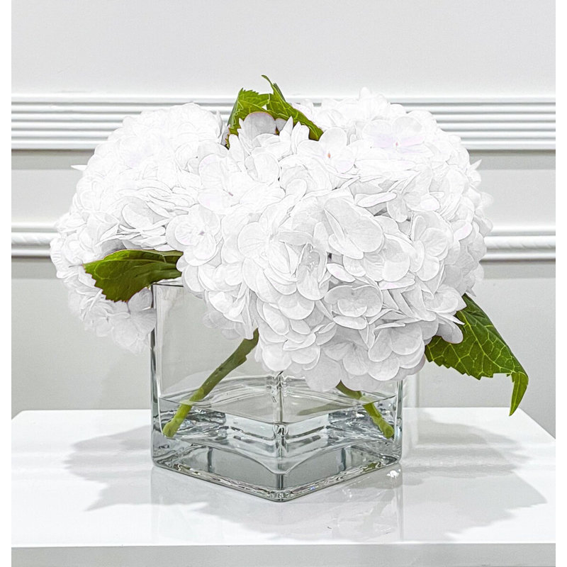 Arrangement de faux hortensias, Blanc