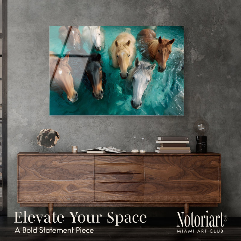 Reproduction d'art mural «Herd in the Deep II» par Notoriart, H 30 po x l 45 po, Imprimé acrylique ultrabrillant