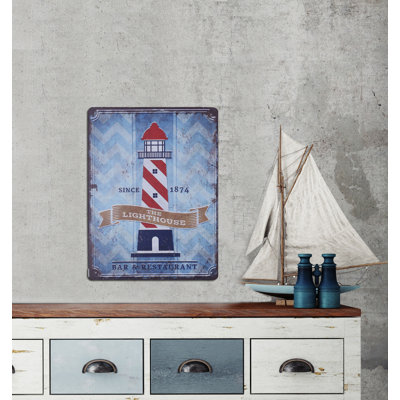 Décoration murale phare