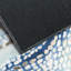 Tapis bleu lavable Teeming II, tissé à la machine, douceur céleste avec envers antidérapant
