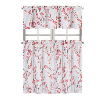 Spinks Floral Tailored Tier And Valance Set