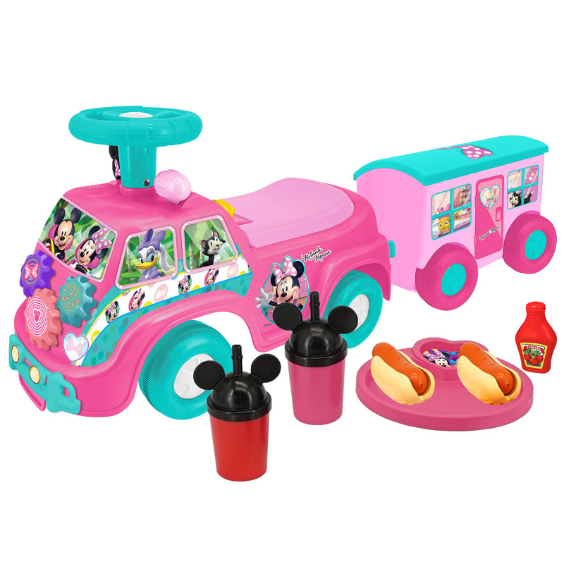 Light 'N' Sounds: roulotte et remorque - Minnie