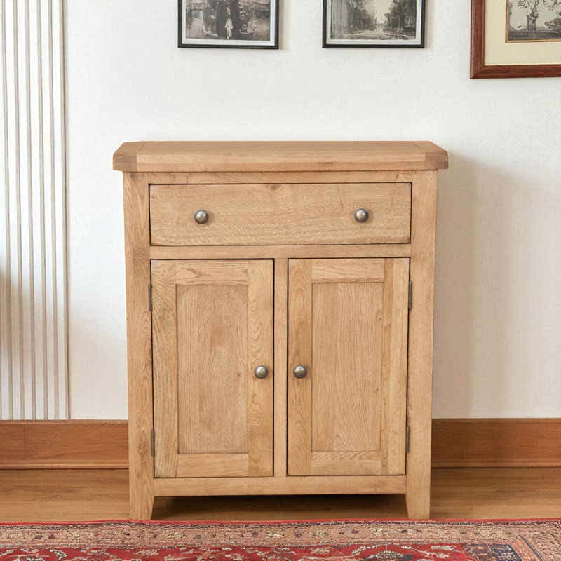 Melbourne Solid Wood Standard Accent Accent Chest