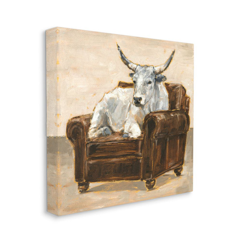 «White Bull Resting in Brown Chair» par Ethan Harper, reproduction d'art graphique, H 17 po x l 17 po x P 1,5 po