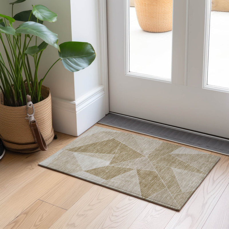 Geometric Indoor / Outdoor Rug, Rectangle 1'8" x 2'6"