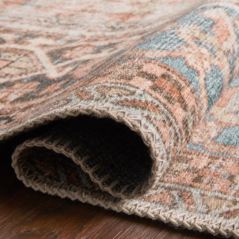 Tapis oriental couleur terre cuite Skye, Rectangle 7 pi 6 po x 9 pi 6 po