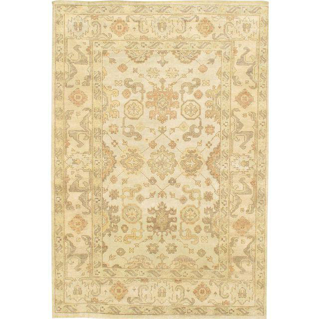 Wool Oriental Area Rug in Beige