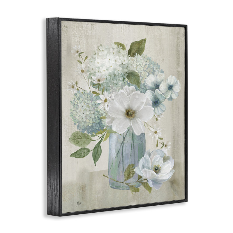 «Hydrangeas And More Bouquet», estampe numérique, conception de Nan, H 20 po x l 16 po, Giclée encadrée noir minuit