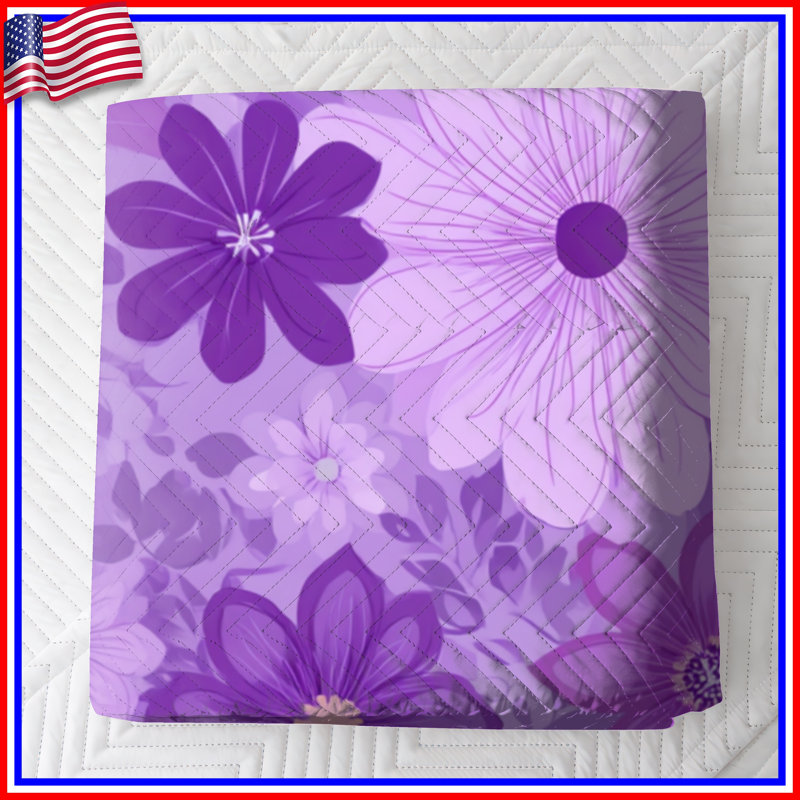 Purple Floral Pattern Quilted Bedspread , Queen