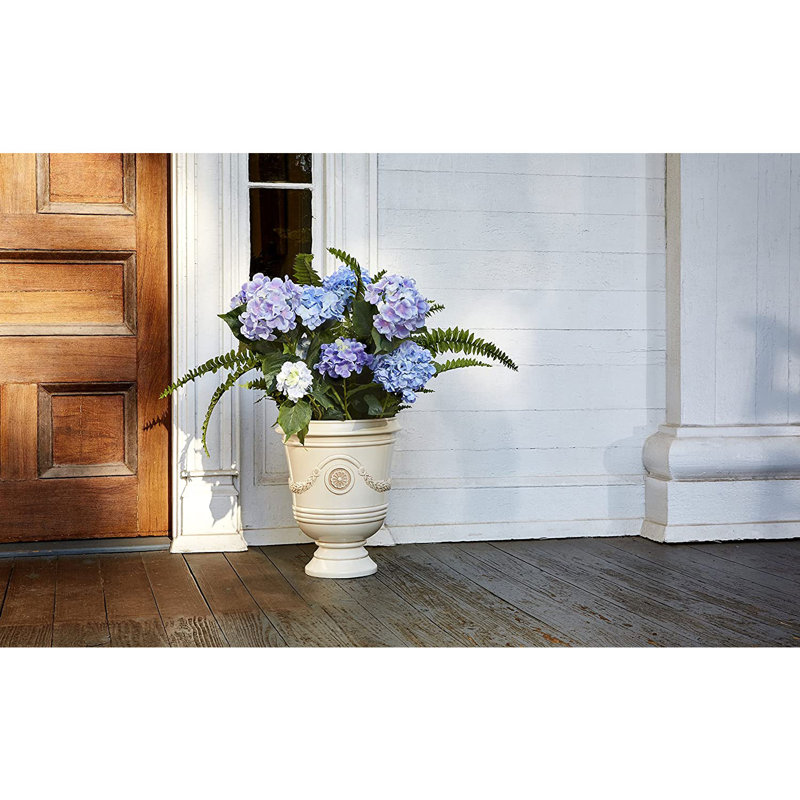 Urne à fleurs en résine