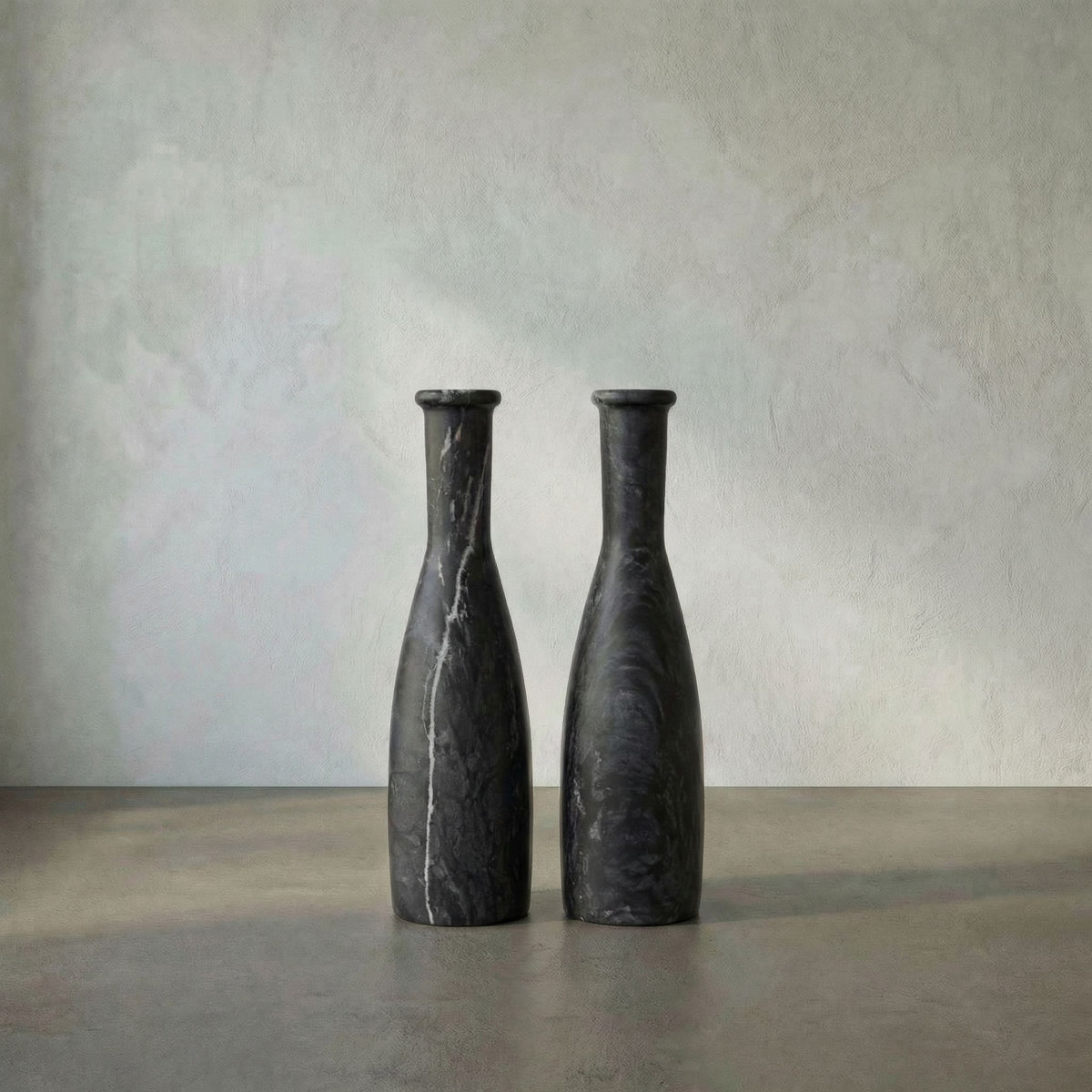 Noir Moris Candlestick