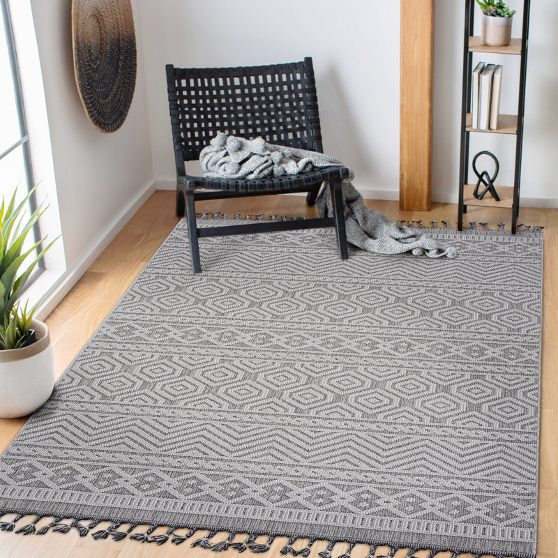 Geometric Indoor/Outdoor Area Rug, Rectangle 7'9" x 10'