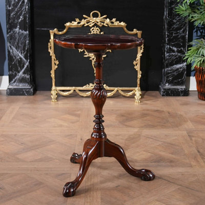 Table à croûte boule et griffes