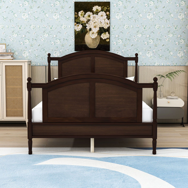 Lit plateforme Farmhouse avec tête et pied de lit et pieds de support, Lit double, Noyer