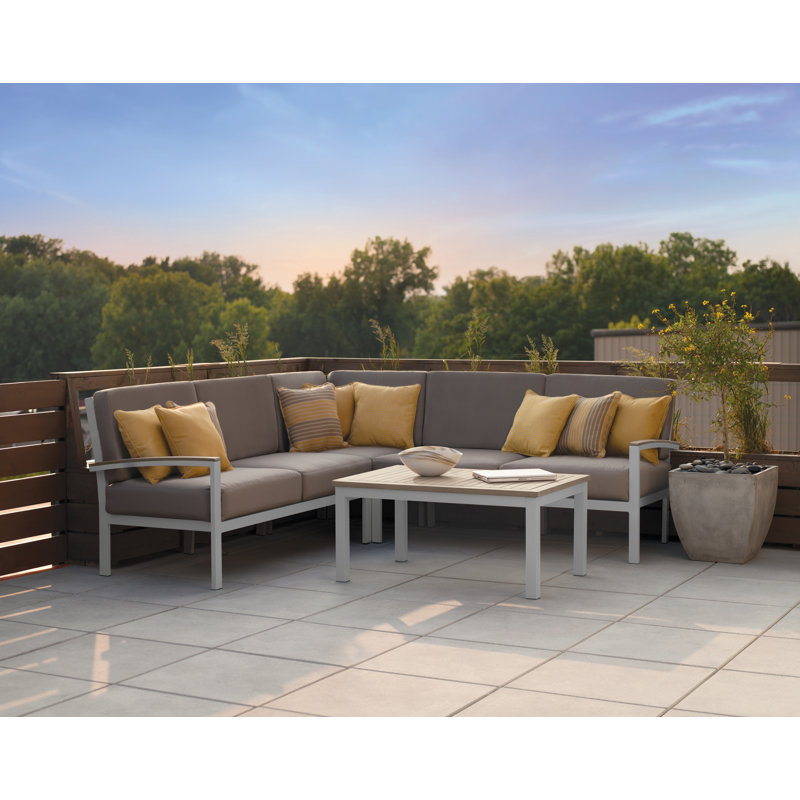 Siège latéral modulaire Travira, Pierre