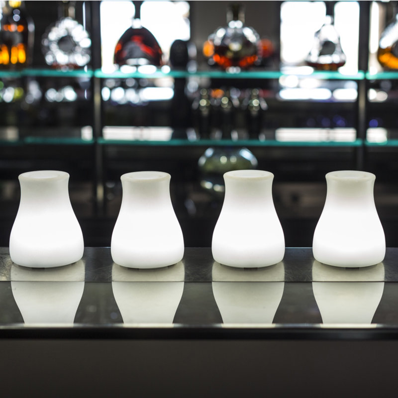 Olio LED Outdoor Table Lamp