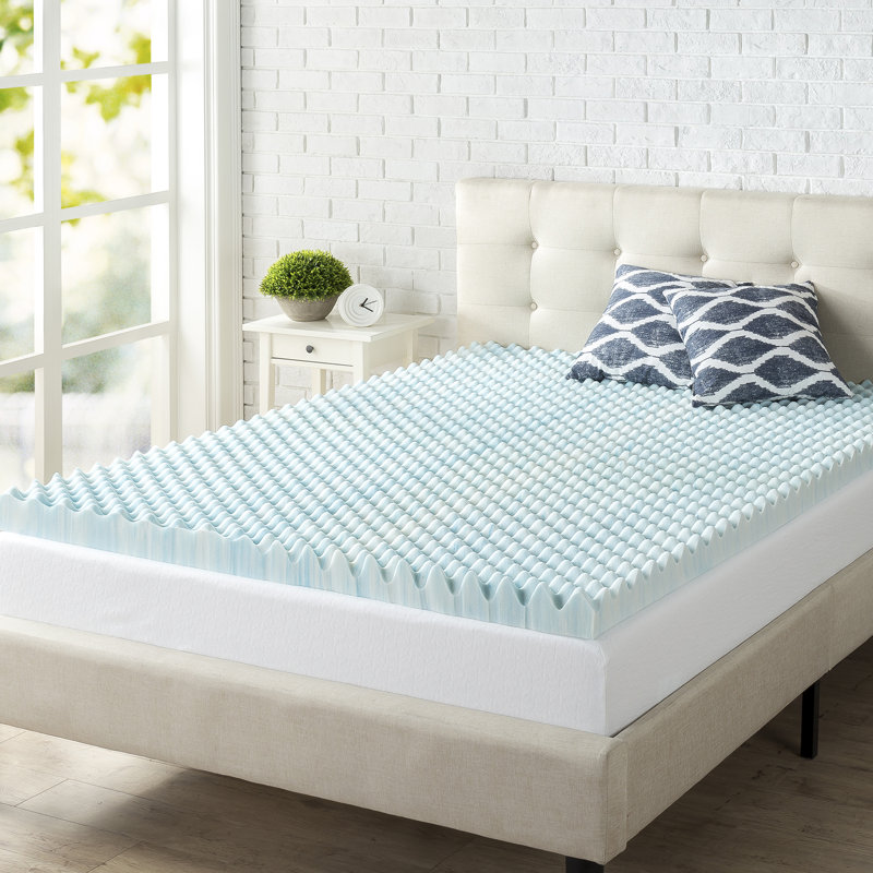 Surmatelas en mousse viscoélastique imprégnée de gel alvéolée Zinus, Très grand, 3"