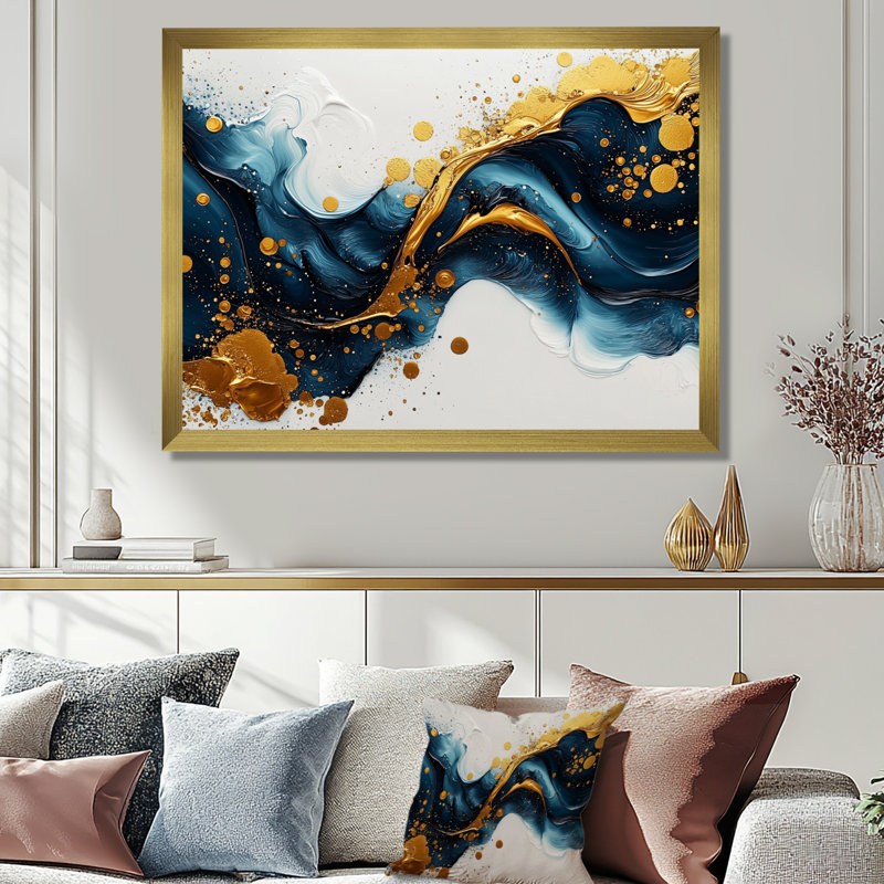 «Broseley Golden Coastal Rainbow», art mural à l'encre liquide abstraite, H 30 po x l 40 po, Cadre simple, Doré