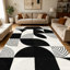 Tapis à motif géométrique abstrait noir et blanc 1pc pour le salon, doux et confortable, convient à toutes les saisons, facile à entretenir, lavable à la machine, tapis de dessous de table convenant à un vestibule, une salle à manger,