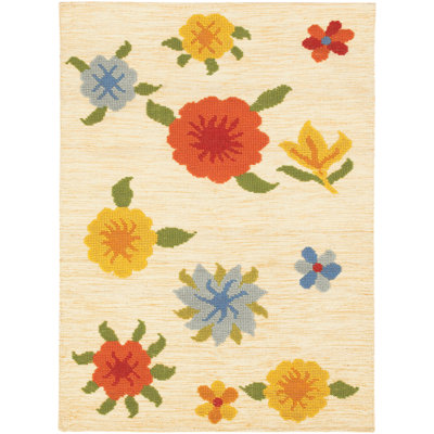 Marshayla Performance Flatweave Wool Floral Indoor Rug