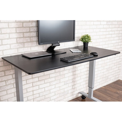 Bureau debout à hauteur ajustable