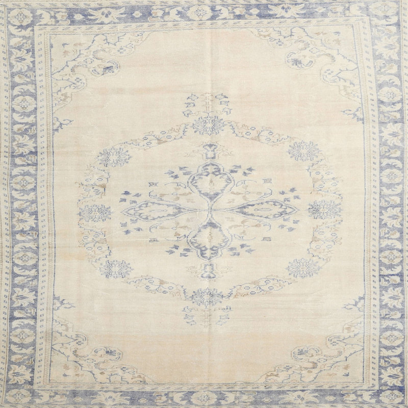 Hemlen Indoor Rug, Square 5'