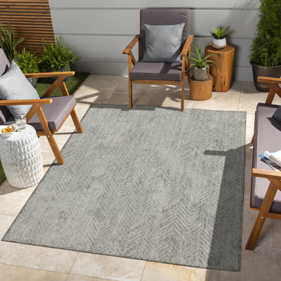Silver 5 Ft. 3 In. X 7 Ft. 3 In. Indoor/Outdoor Area Rug