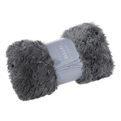 Canora Grey Keenes Bedspread