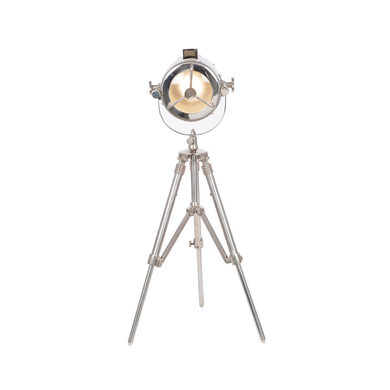 Barrackville Metal Tripod Lamp