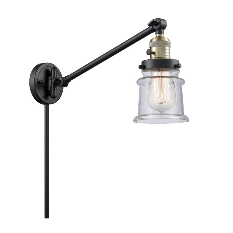 Bras articulé à 1 lumière à intensité variable Alaric, Ampoule DEL rétro de 3,5 watts, Grainé, Laiton antique noir