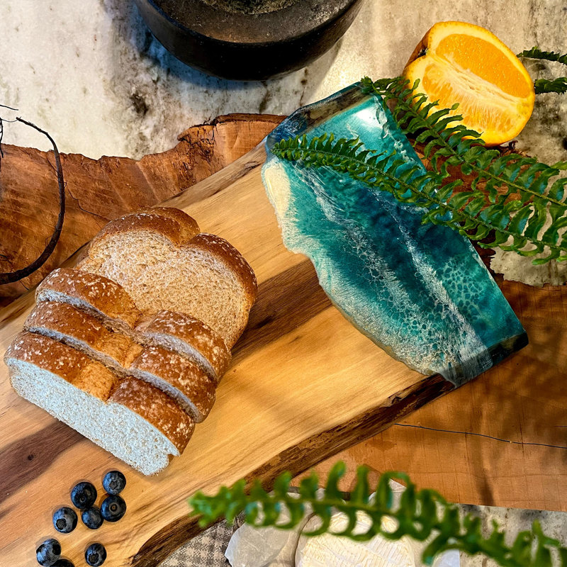 Planche de charcuterie en résine noyer Beach