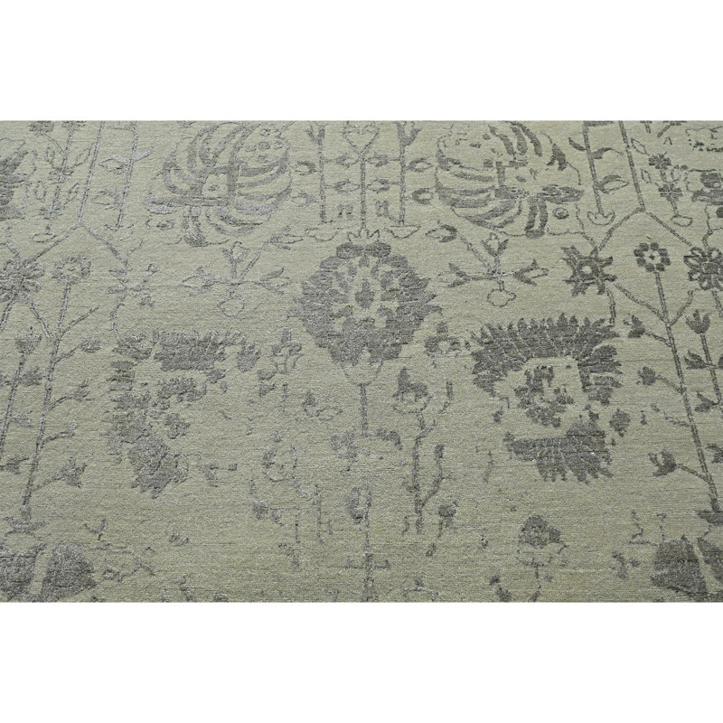 Tapis argenté et multicolore de haute qualité noué à la main