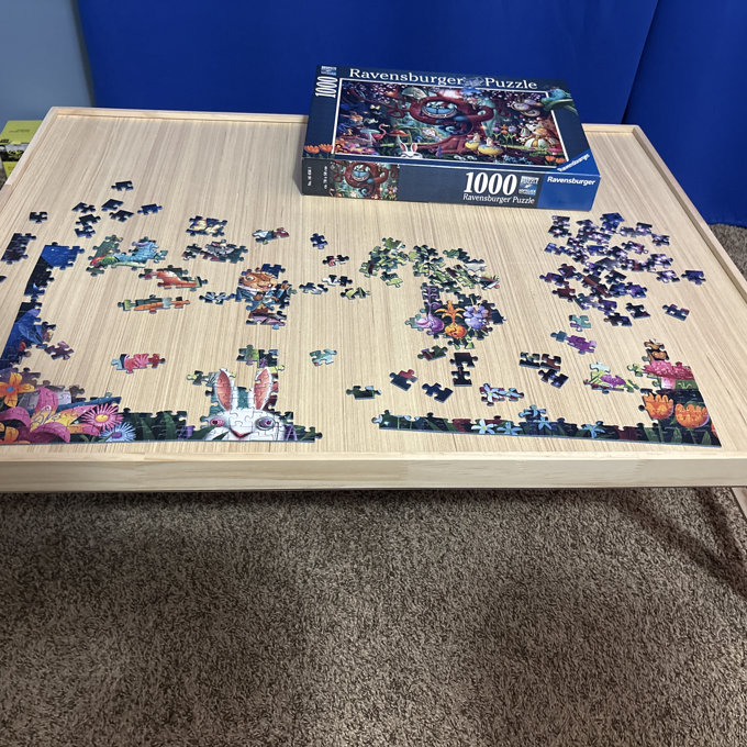 Wooden Jigsaw Puzzle Table for 1500 Piece Puzzles, with Folding Legs, 4 Drawers,1 Set of Accessories