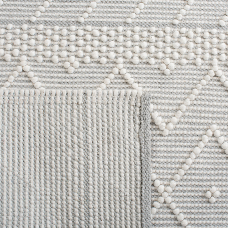 Scheid Geometric Handmade Hand-Loomed Area Rug in Ivory/Gray, Rectangle 3' x 5'