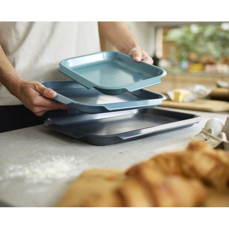 Joseph Joseph Nest Bake 3-piece Non-stick Baking Tray Set With Easy Pull Handles