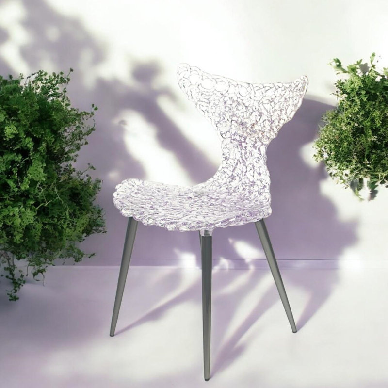 Innovative Chair – Fluid Design With Lighting Reflections And Bold Color Options