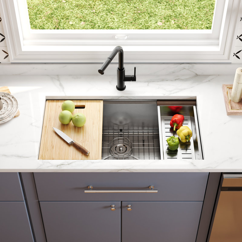 DeerValley 33" L Undermount Workstation Single Bowl Stainless Steel Kitchen Sink with Colander, Cutting Board, Strainer and Dish-Drying Rack