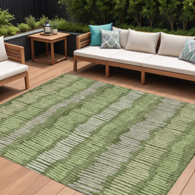 Tapis extérieur lavable rayé vert olive et gris 9 pi x 12 pi