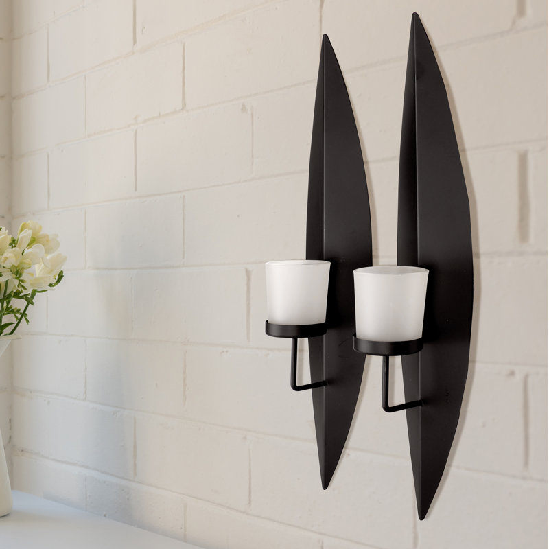 18'' H Metal Wall Wall Sconce