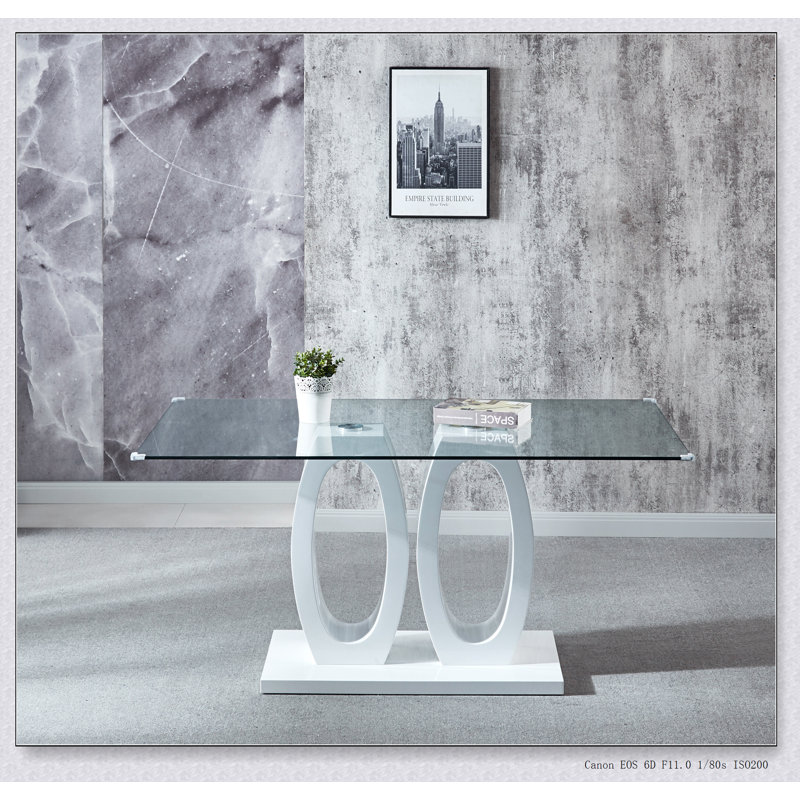 Table de salle à manger en MDF de conception moderne avec finition blanche et plateau en verre transparent, pour 6 personnes