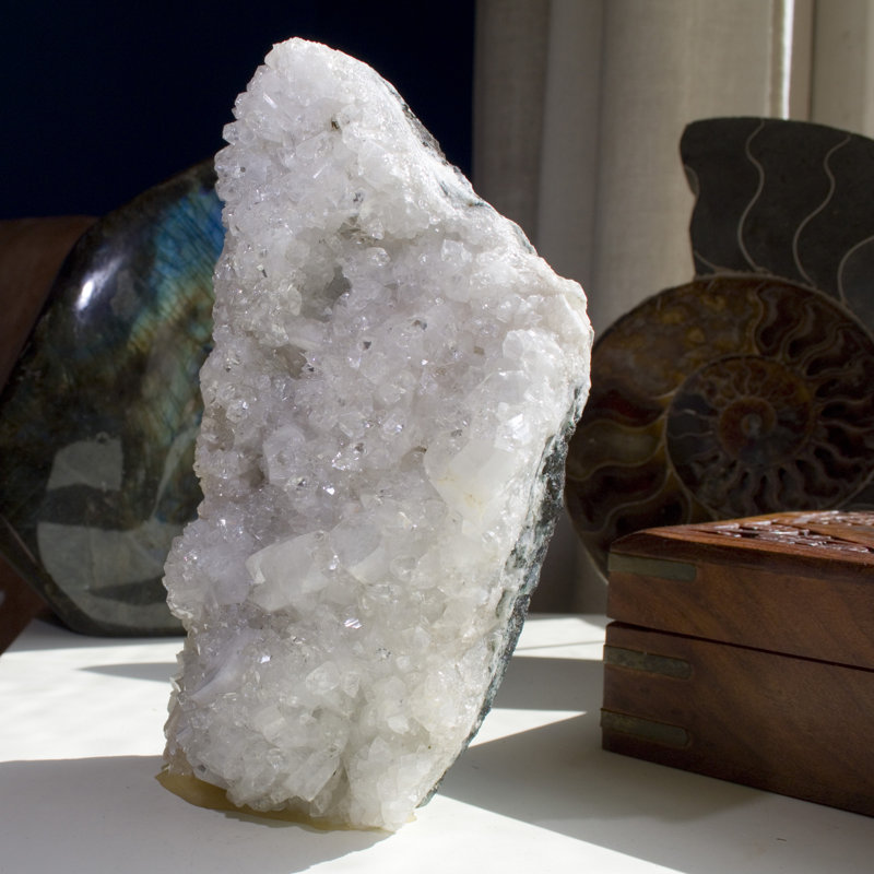 Présentoir apophyllite transparent Shar Shar