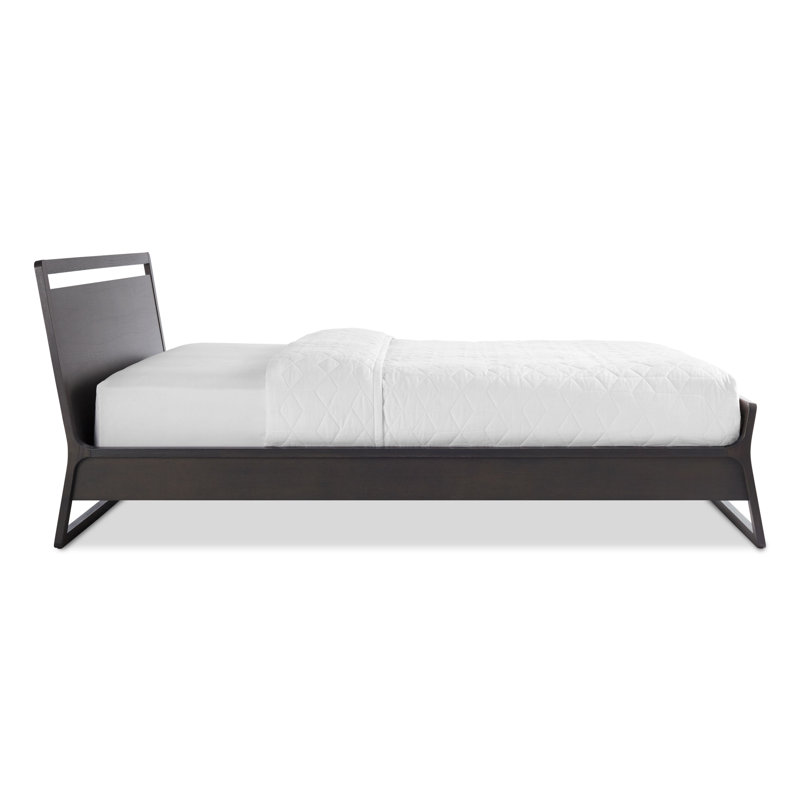 Woodrow Bed, Full, Walnut