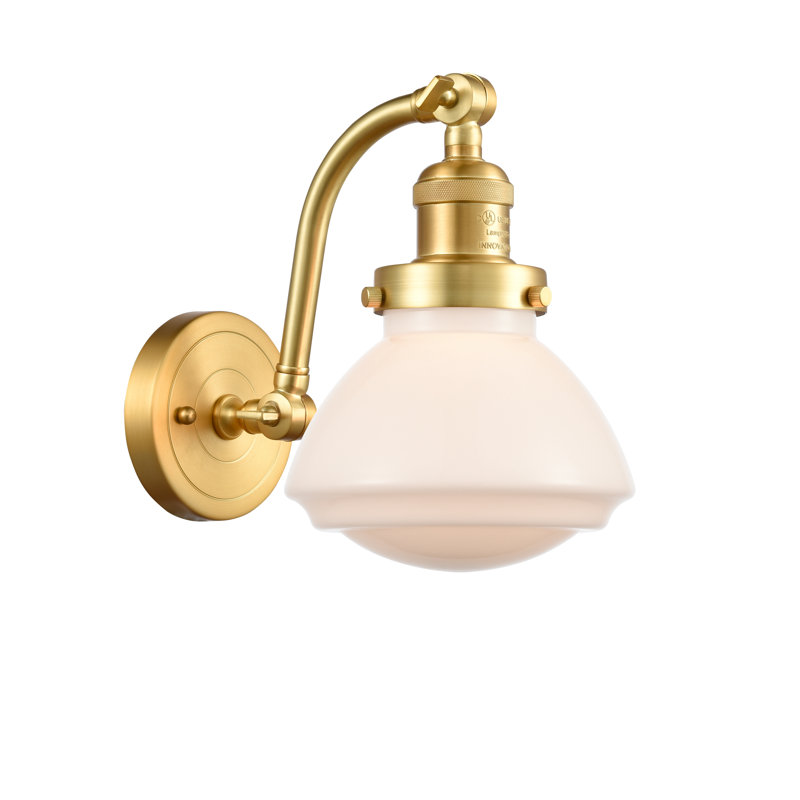 Chesterville Armed Sconce, Matte White, 6 Watt Vinage LED Bulb, Brushed Brass