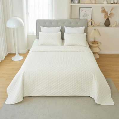 Monzell Polyester Geometric Shapes Bedspread with Pillowcases Included