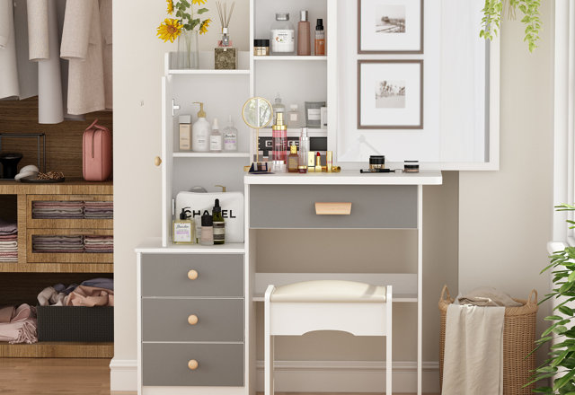 Makeup Vanities for Less