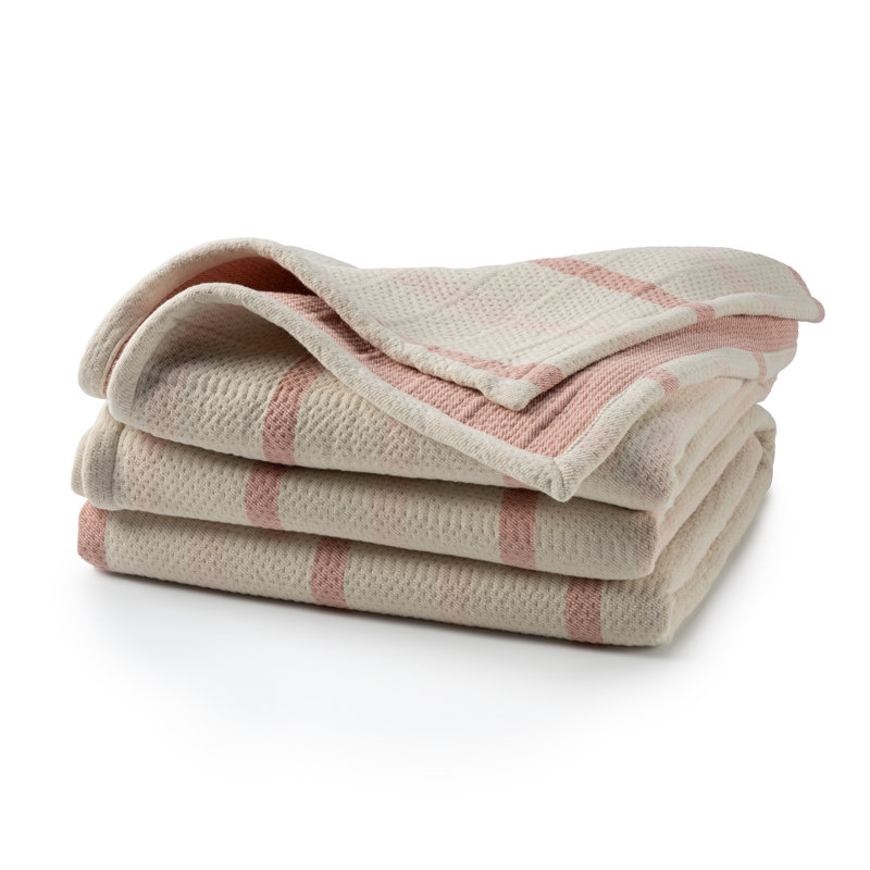 Couverture à rayures rose Lowen, 91" L x 96" W, Pink