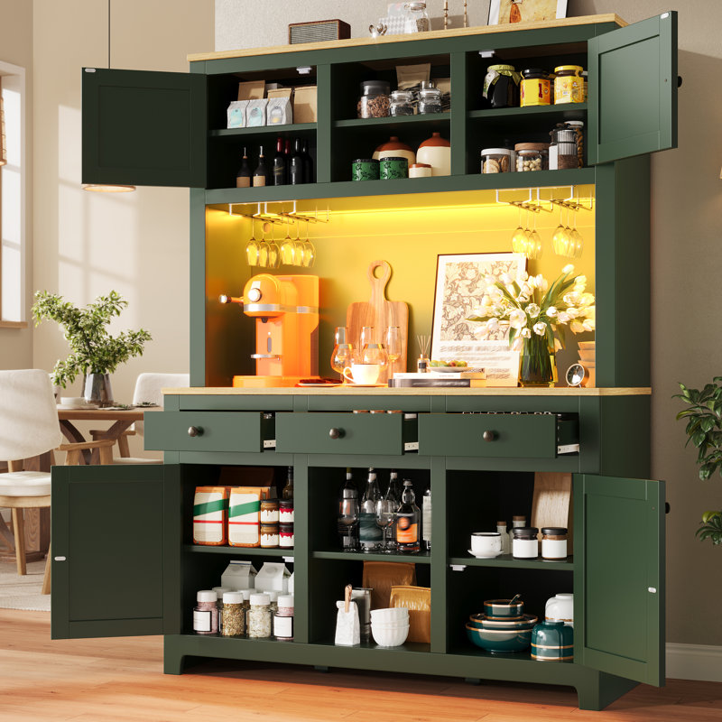 Kitchen Pantry