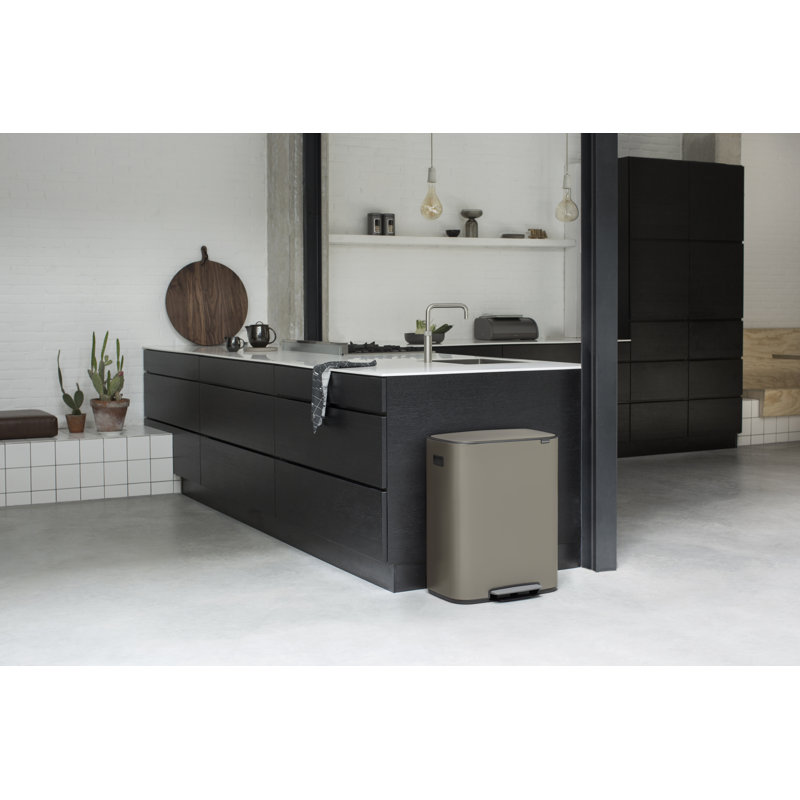 Brabantia Bo 60 Litre Pedal Bin, Soft Grey