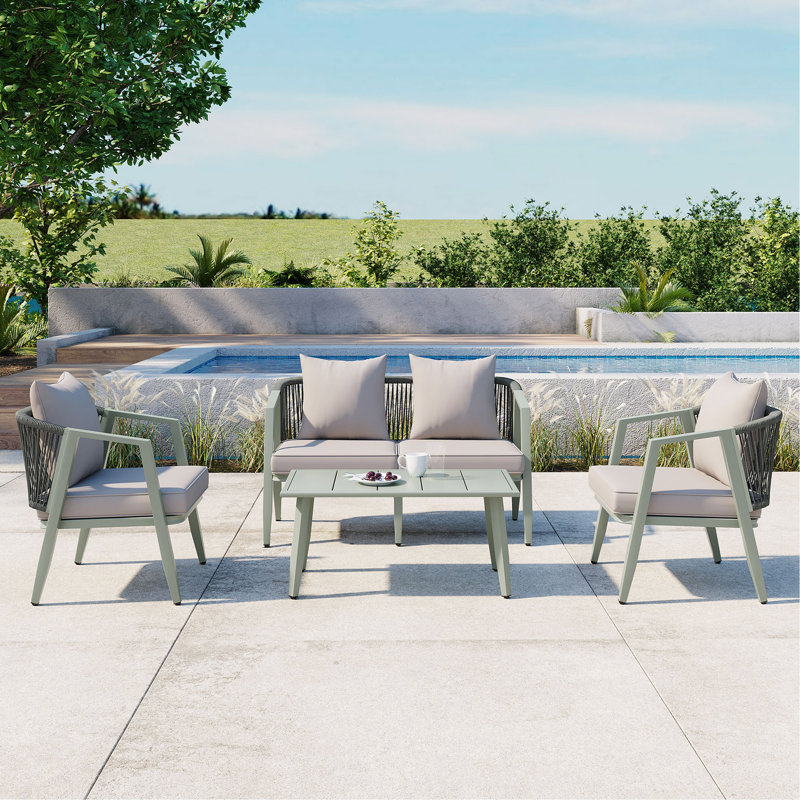Ensemble de sièges d'extérieur durable et confortable, adapté aux patios, aux pelouses et aux bords de piscine